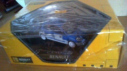 New renault sport clio 3 - renault,