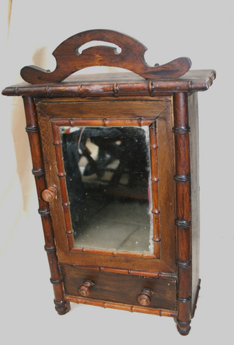 Petite armoire ancienne - , en