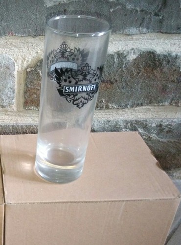 Lot verres smirnoff black - de,