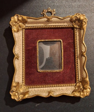 Petit cadre en bois et velours