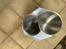 Saladier en inox double paroi avec couvercle.