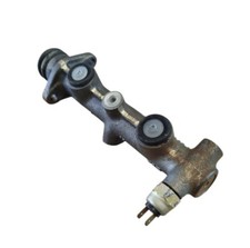 VW PASSAT B2 / TRANSPORTEUR T3 / SANTANA - 251611021F - Maître cylindre 20.6mm