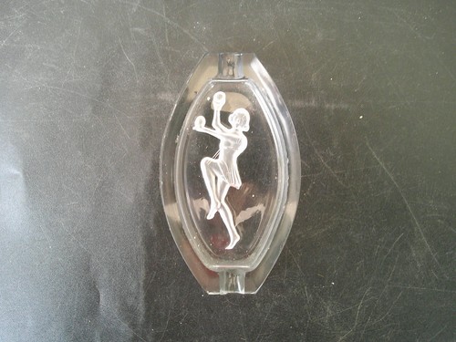 Cendrier art deco verre presse - art,