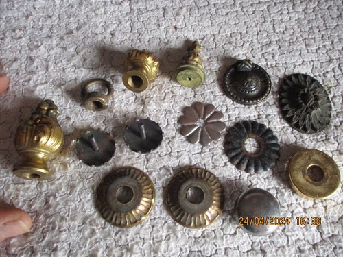 Anciens petits ornements - anciens, de
