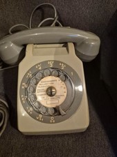 Téléphone ancien vintage