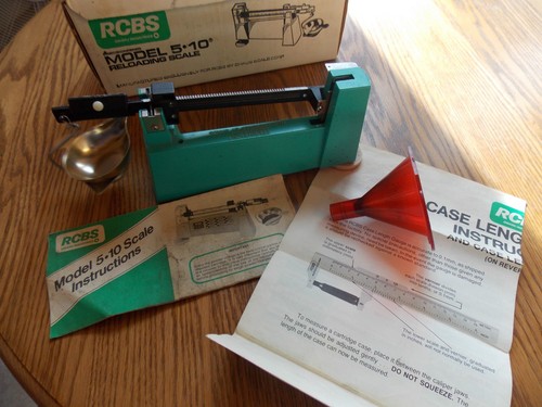 Rcbs reloading powder scale - scale, ~