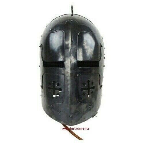 Nouveau casque médiéval