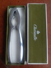 Casse noix / noisettes en