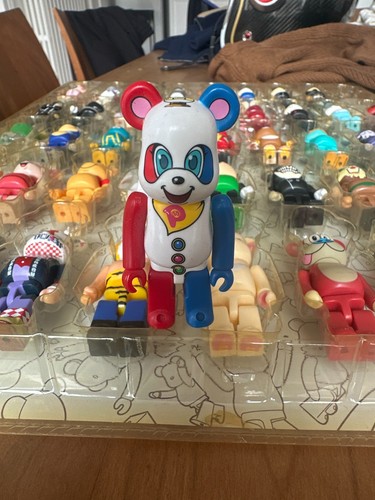 Bearbrick 100 series - bearbrick, 100%