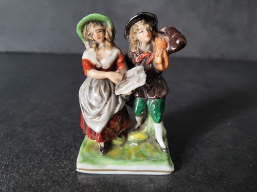 Ancien groupe porcelaine - ancien, en