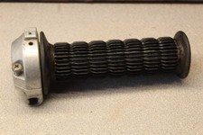 SUZUKI TS125 TS185 TS250 TC125 TWIST THROTTLE GRIP ASSEMBLY OEM 57100-28010