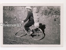 Old 1941 Photo - Military Cyclist New Equipment Air Force Backpack