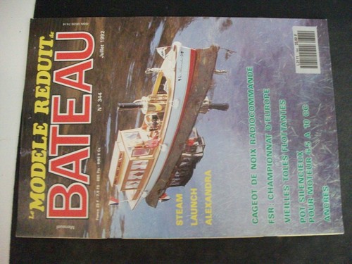 Modèle réduit bateau - **,