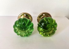 Paire de POIGNÉES Boutons de PORTE - VERRE / cristal d'URANIUM - Baccarat 50 mm
