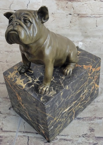 Statue bronze un bulldog - bronze, d'un