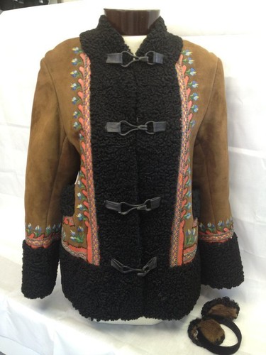 Gorgeous vintage suede - vintage,