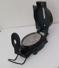 BOUSSOLE RANGER  METAL avec