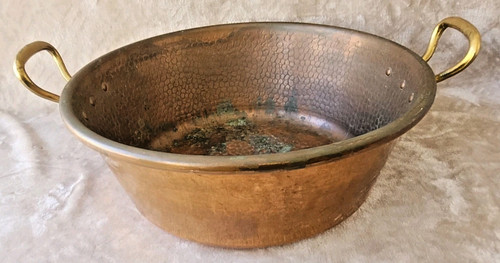 Ancienne grande bassine - , à