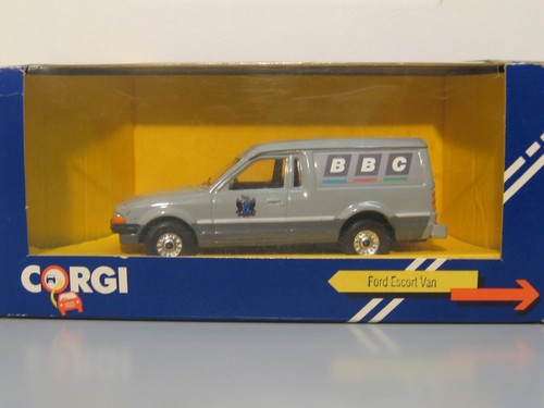 Corgi c496 ford escort bbc - corgi,
