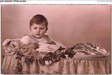 AVGP17-1049-CHILDREN - Portrait of baby in crib