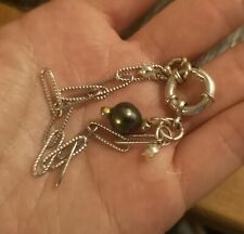 Perle Véritable Noire En bracelet  en argent 925 Longueur 15cm