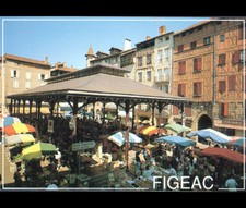 FIGEAC (46) STANDS MARCHANDS