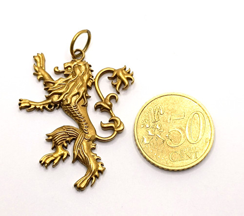 Pendentif lion héraldique