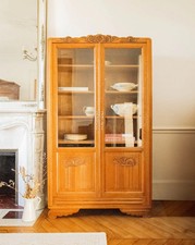 Victoria, la vitrine en chêne