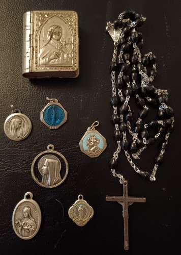 Vintage mixed religious lot