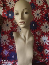 Grande Tête à Chapeau