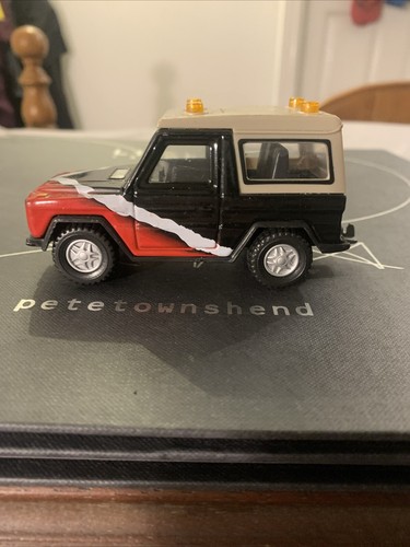 Mercedes benz jeep model car - benz,