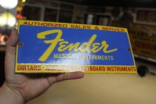RARE FENDER GUITAR SERVICED DEALER PORCELAIN METAL SIGN AMP MUSIC ROCK ELVIS