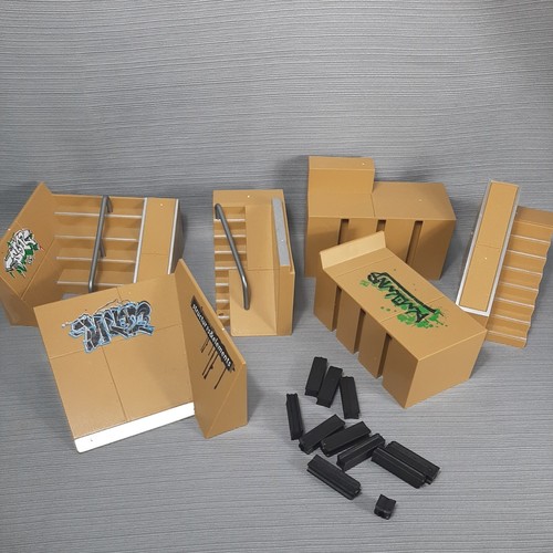 Skate park finger board lot - board,
