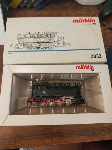 Locomotive marklin br81 dans - locomotive,
