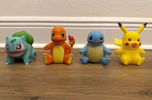Pokémon plastic figurine lot - plastic,