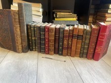 Lot 19 vol. reliés demi-cuir