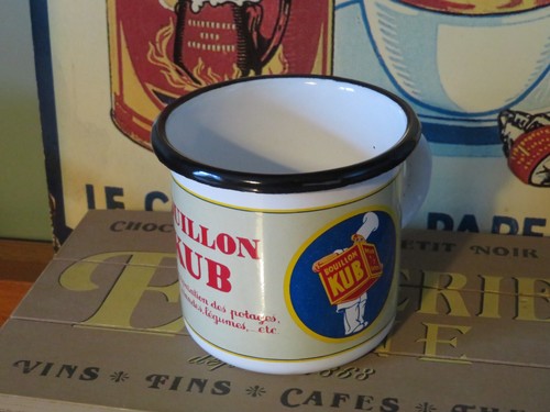 Mug plaque émaillée - mug, bouillon