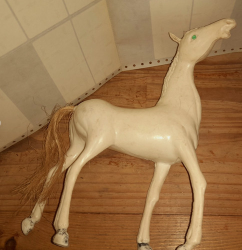 Jouet cheval ancien plastique - jouet,