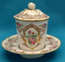 XVIII° / XIX° EXCEPTIONNELLE TASSE TREMBLEUSE PORCELAINE POLYCHROME DÉCOR FLORAL