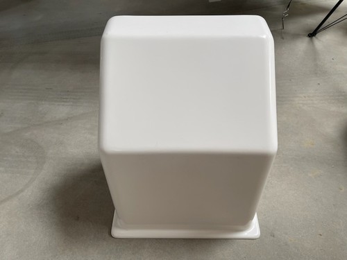 Boston whaler center console - center,