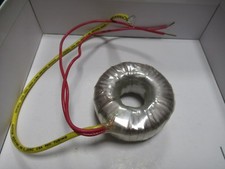 Transformateur  220 / 12 volts ALT.  30VA épaisseur 32mm , diamètre ext. 71 mm