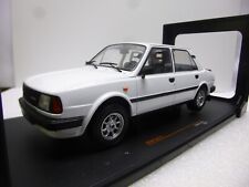SKODA 130 L 1988 IXO 1/18