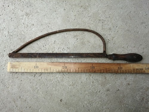 Old tool outil ancien scie - f2-,