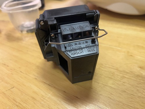 Lampe pour vidéo-projecteur