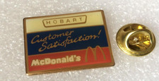 pin's lapel   pins mc Donald's