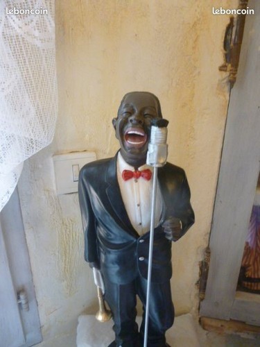 Grande figurine chanteur - grande,
