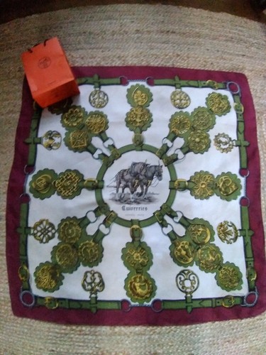 Foulard carré hermès soie - carré,