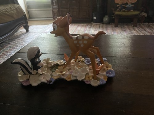 Wdcc can call a flower - call,