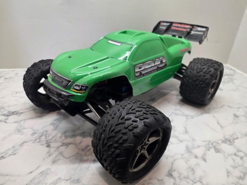 Traxxas revo 8 monster - traxxas,