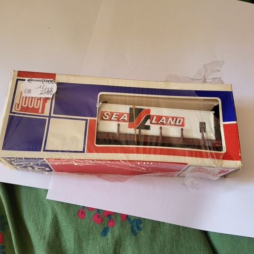 Wagon plat porte containers - plat,